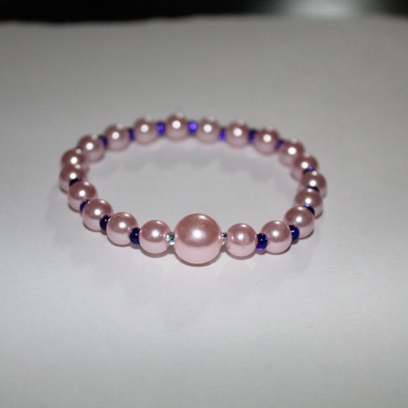 Pink Pearl beads with dark blue and baby blue Czech beads - Picture 3 of 3